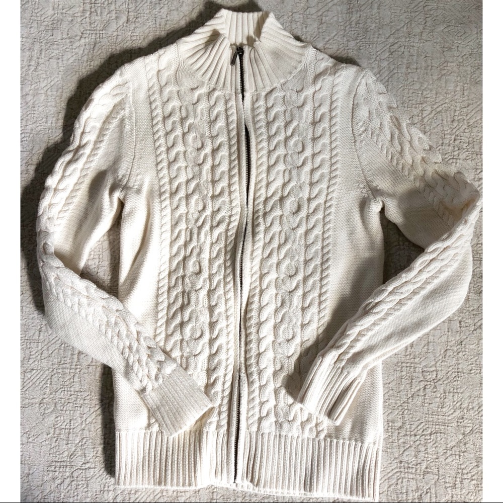 Zip Up Cable Knit Cardigan
